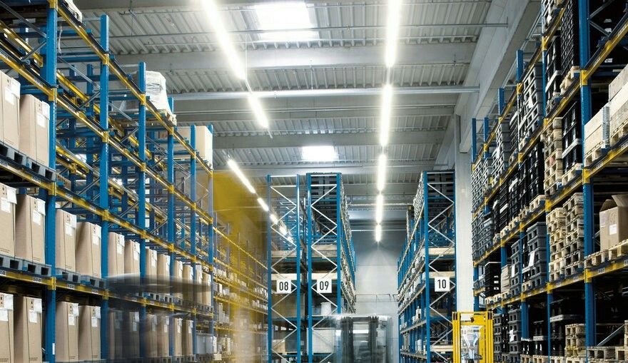 Iluminación LED para techos altos