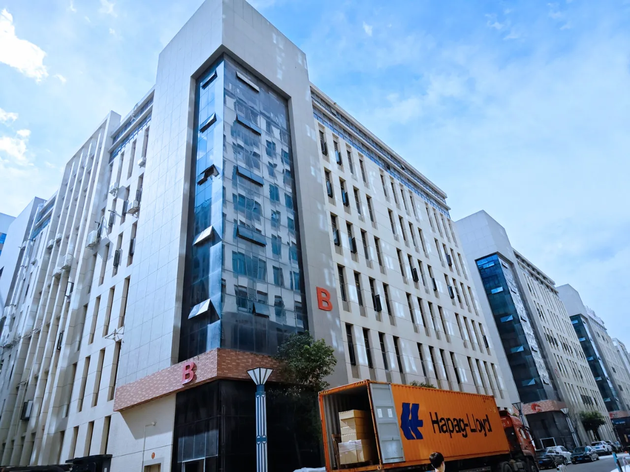 solar-light-manufacturer